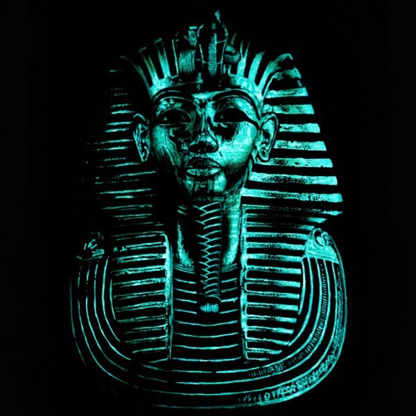 Mask of King Tutankhamun - Image 2